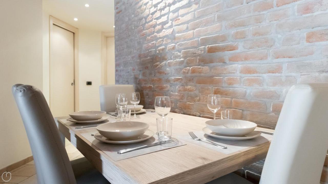 Italianway - Muratori 8 Milan Bagian luar foto